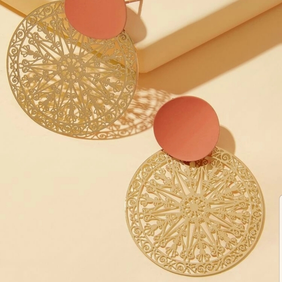 ○Flora○ Gold Two Tone Earrings - Picture 2 of 4